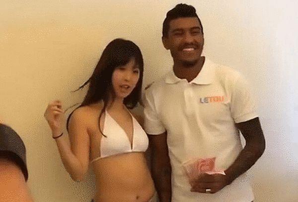 关于进球后的庆祝，菲利克斯说道：“这是一次自然的庆祝，你会进入比赛的状态，这也是一种解脱，主要是因为去年夏天我所经历的一切，只有和我亲近的人才知道我经历了什么，他们也感到如释重负。